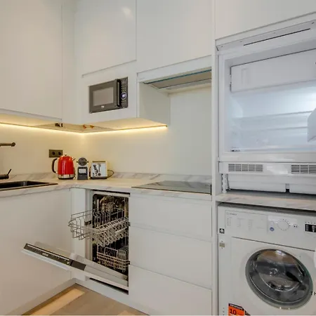 Malasaña exclusiva para 4, ven a San Bernardo 20 E3-2