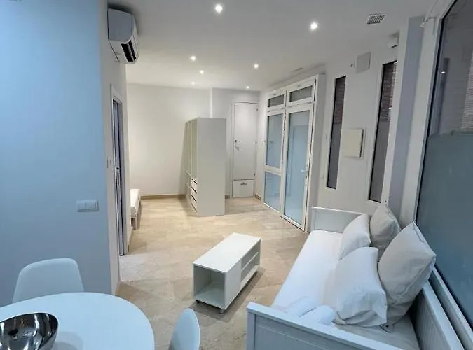 Apartamento Andrés Tamayo AV AMERICA botanica